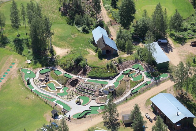 Ilmakuva minigolfradasta